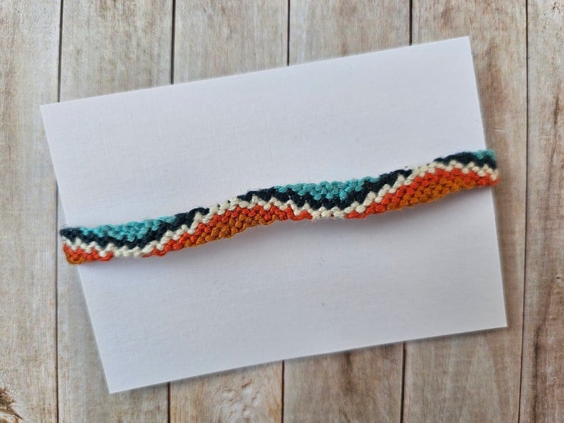 Wave Pattern Friendship Bracelet – Handmade Cotton String Woven Bracelet