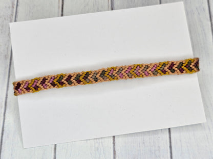 Ombre Heart Friendship Bracelet – Handmade Cotton String Woven Bracelet