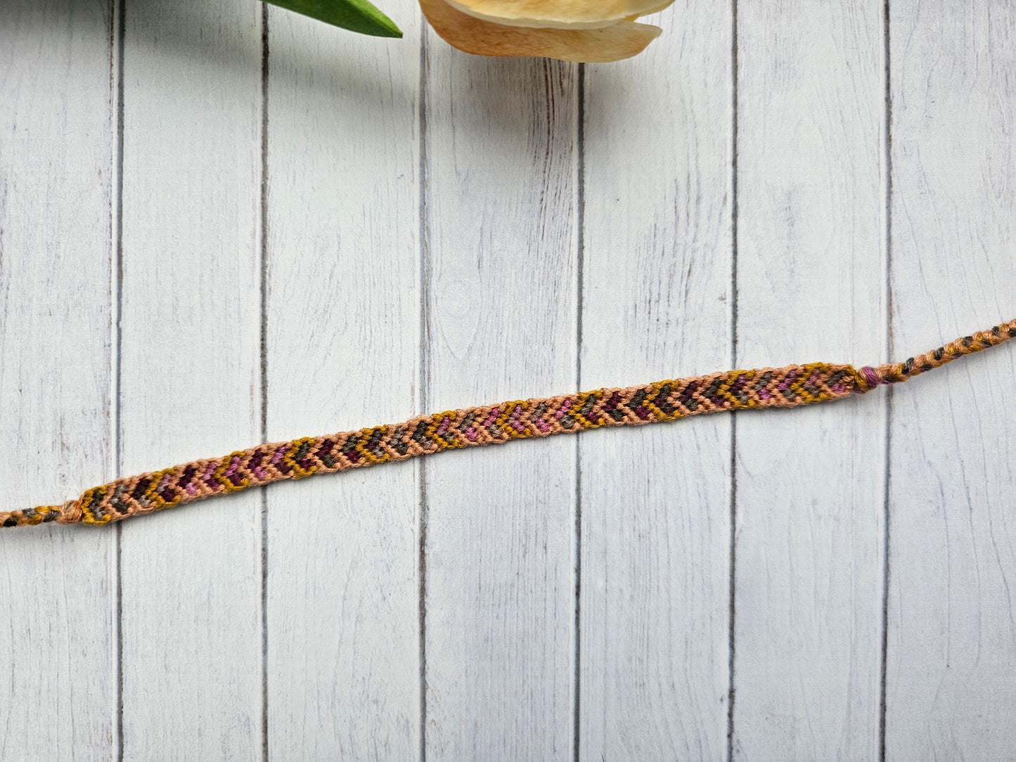 Ombre Heart Friendship Bracelet – Handmade Cotton String Woven Bracelet
