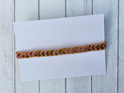 Ombre Heart Friendship Bracelet – Handmade Cotton String Woven Bracelet